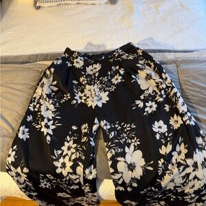 American Eagle Outfitters Black and White Patterned Pants